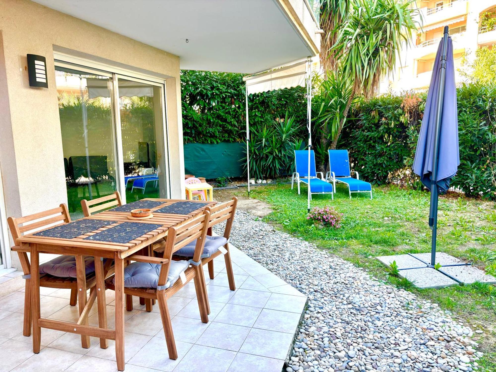 Beachside Apartment With Pool & Garden In Juan Les Pins Antibes Exterior foto